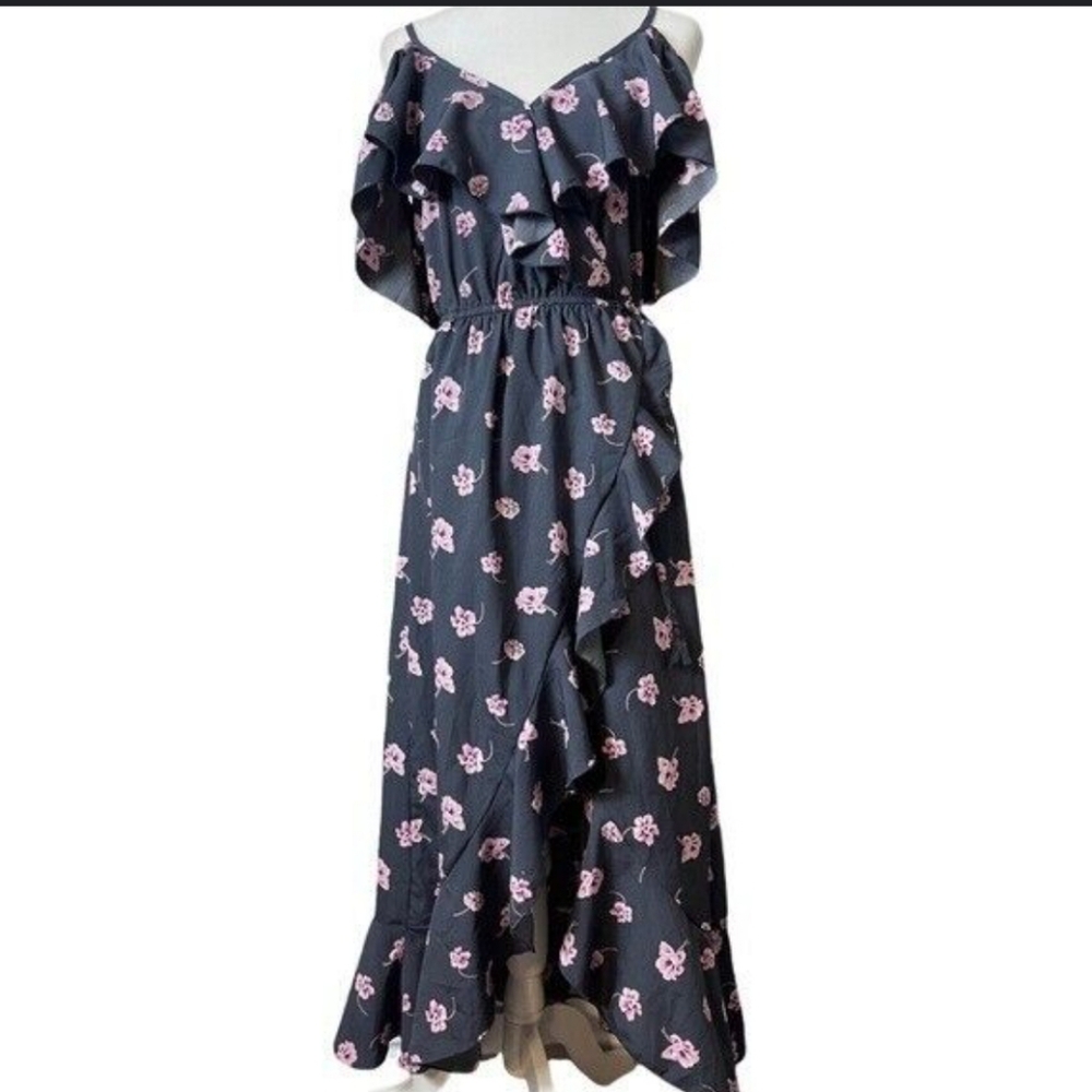 Wrap around dress pink gray